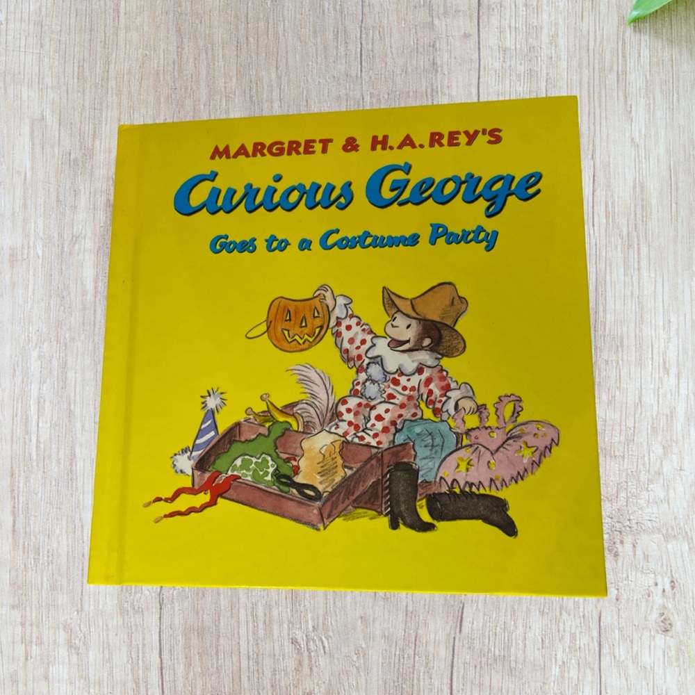 Curious George Goes To A Costume Party by Margret & H. A. Rey’s Book 2001